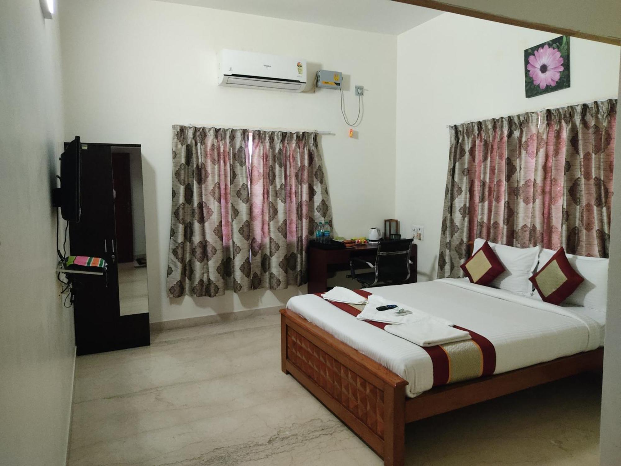 Iris Comfort Inn Chennai Luaran gambar