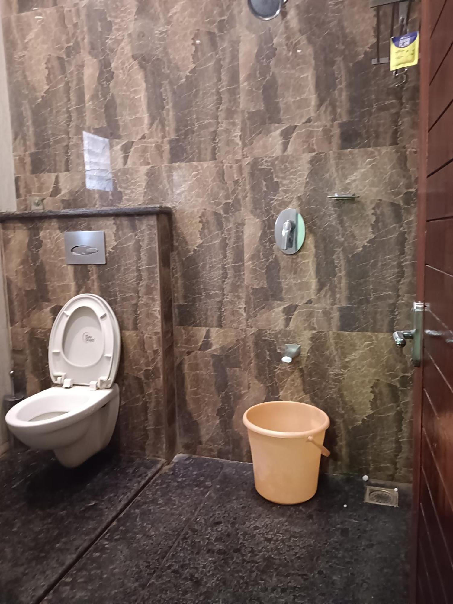 Iris Comfort Inn Chennai Luaran gambar