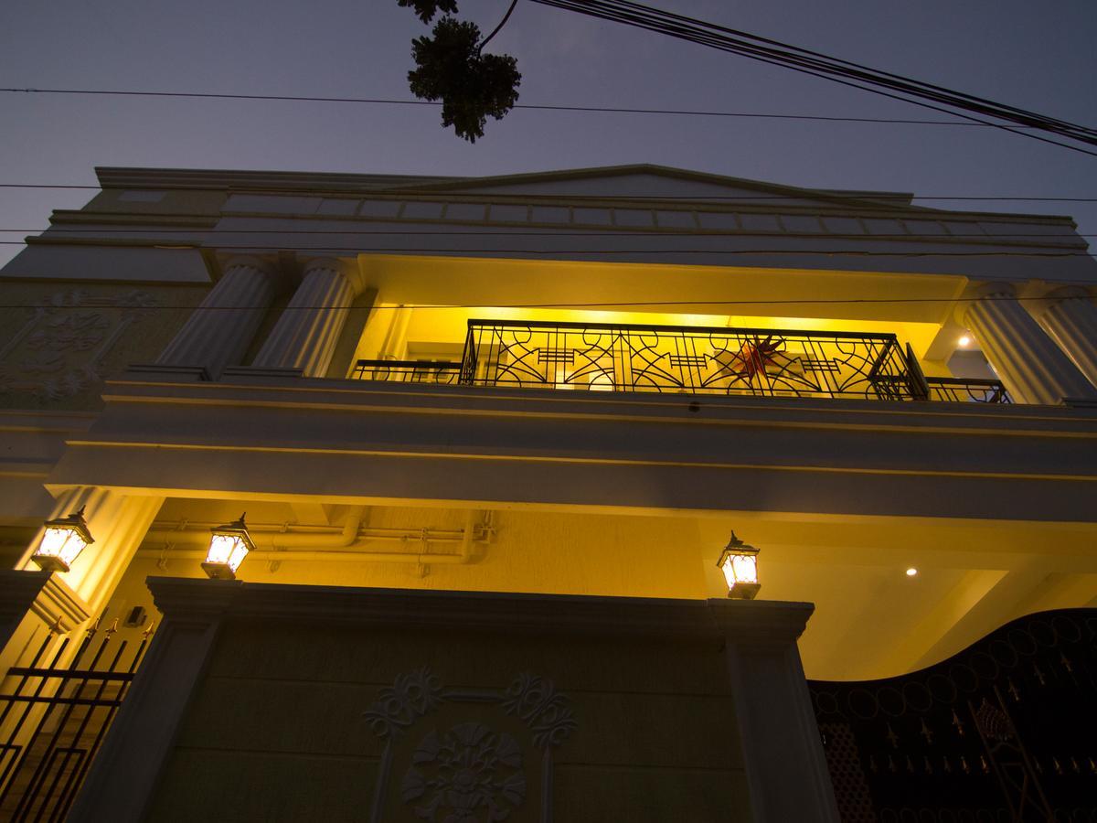 Iris Comfort Inn Chennai Luaran gambar