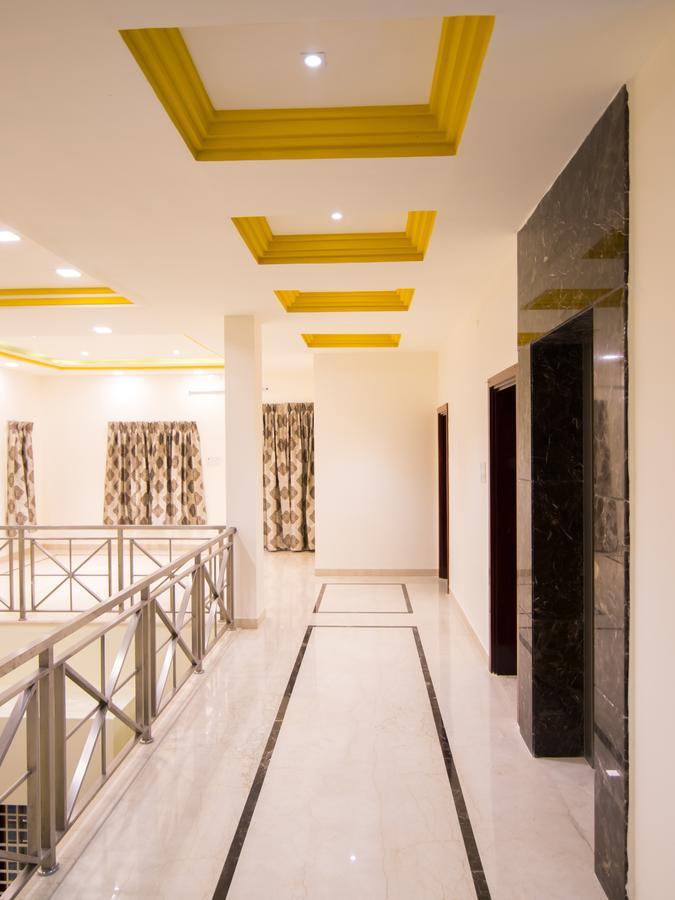 Iris Comfort Inn Chennai Luaran gambar
