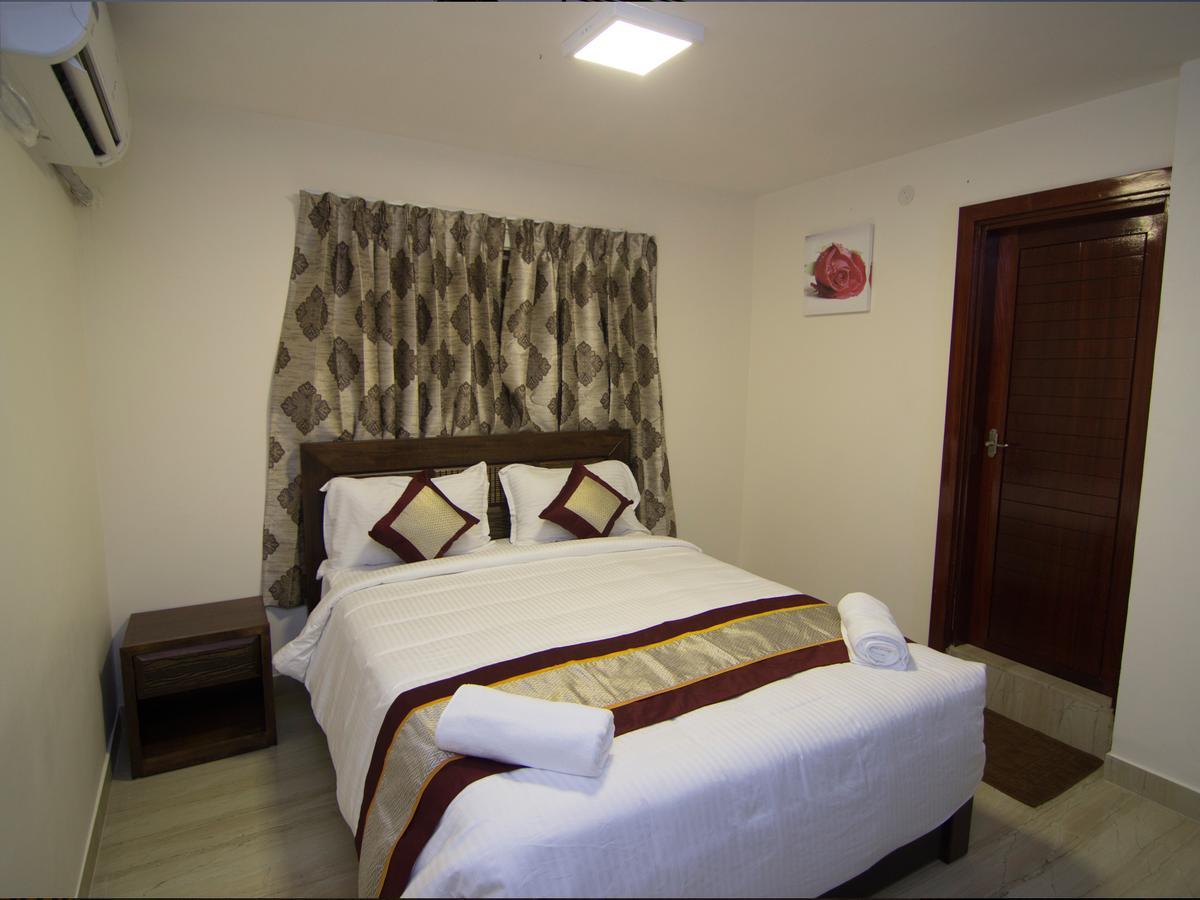 Iris Comfort Inn Chennai Luaran gambar