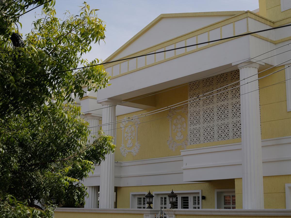 Iris Comfort Inn Chennai Luaran gambar